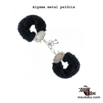 Algema de metal com pelúcia