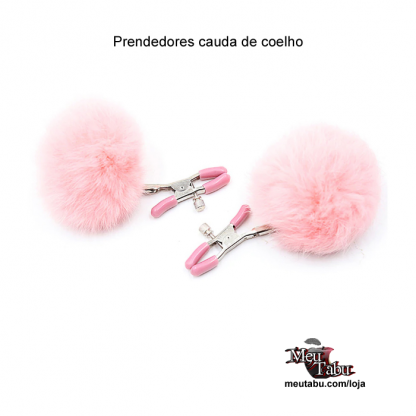 Prendedor com pompom