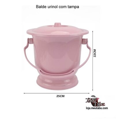 Vaso sanitário portátil de plástico rosa. Com tampa e alça meutabu