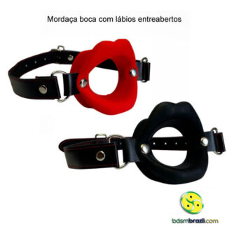 Mordaça boca com lábios entreabertos